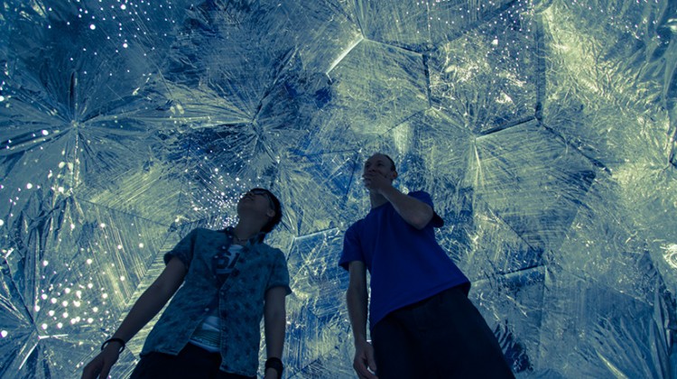loop.ph-constructs-the-cosmos-within-inflatable-infinity-space-designboom-08